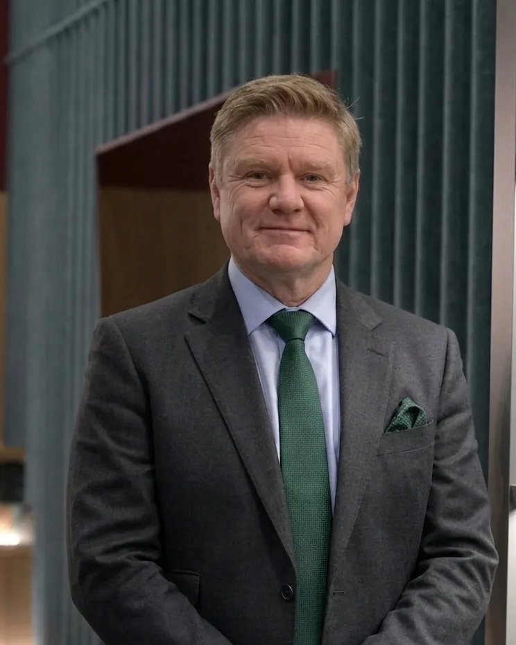 George Edwards, Forensic Investigator